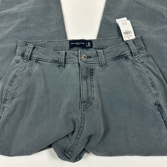 Abercrombie & Fitch Stretch 90s Straight Cargo Jeans - Picture 3 of 4